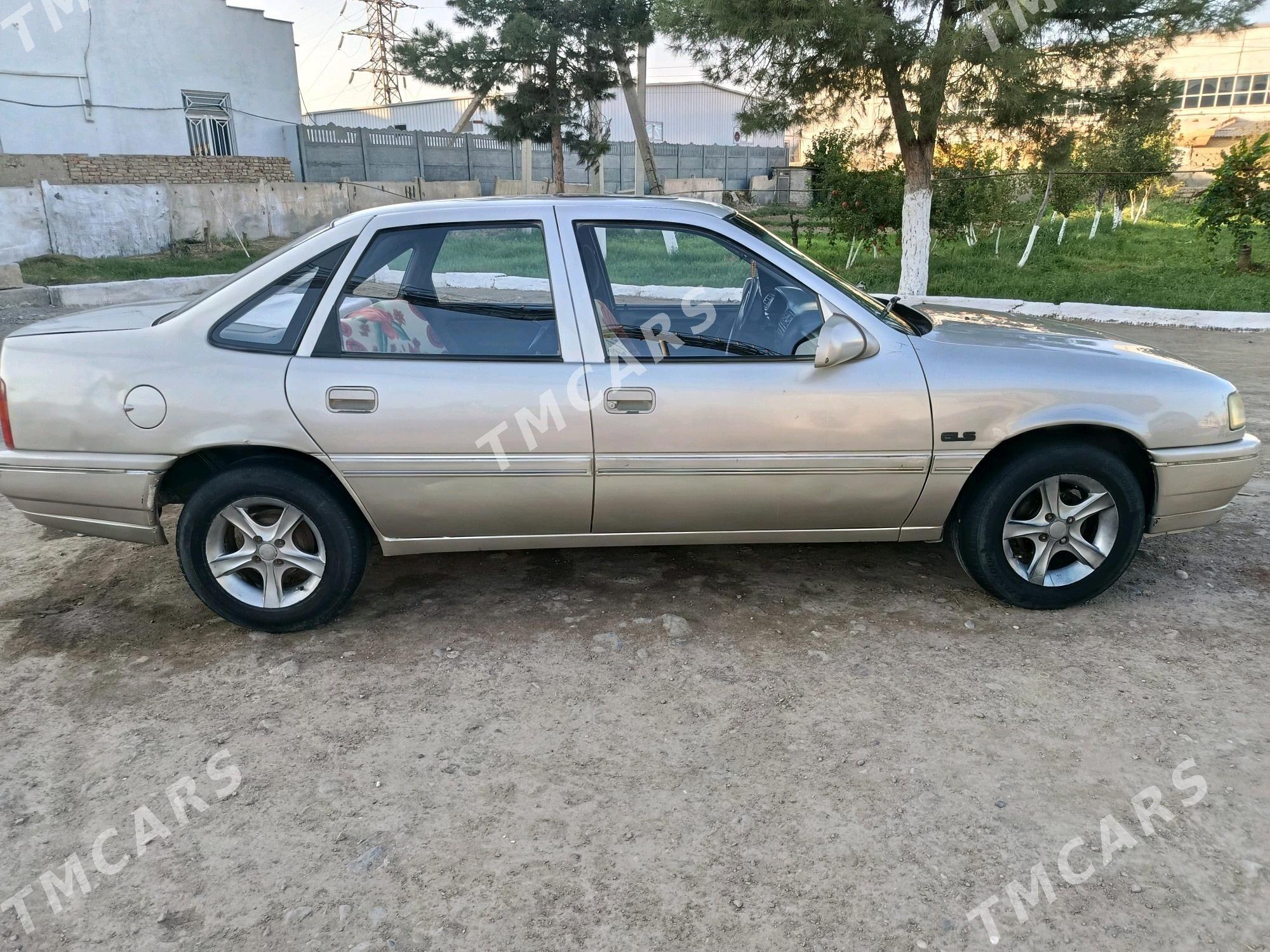 Opel Vectra 1991 - 37 000 TMT - Mary - img 3