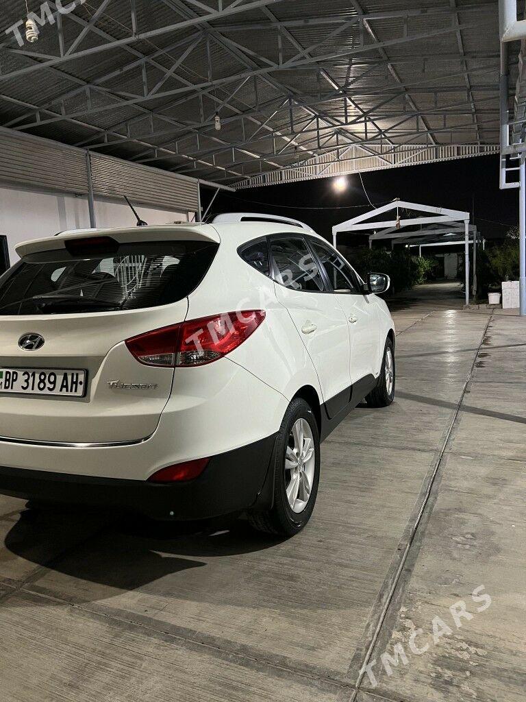 Hyundai Tucson 2011 - 172 000 TMT - Гёкдепе - img 8