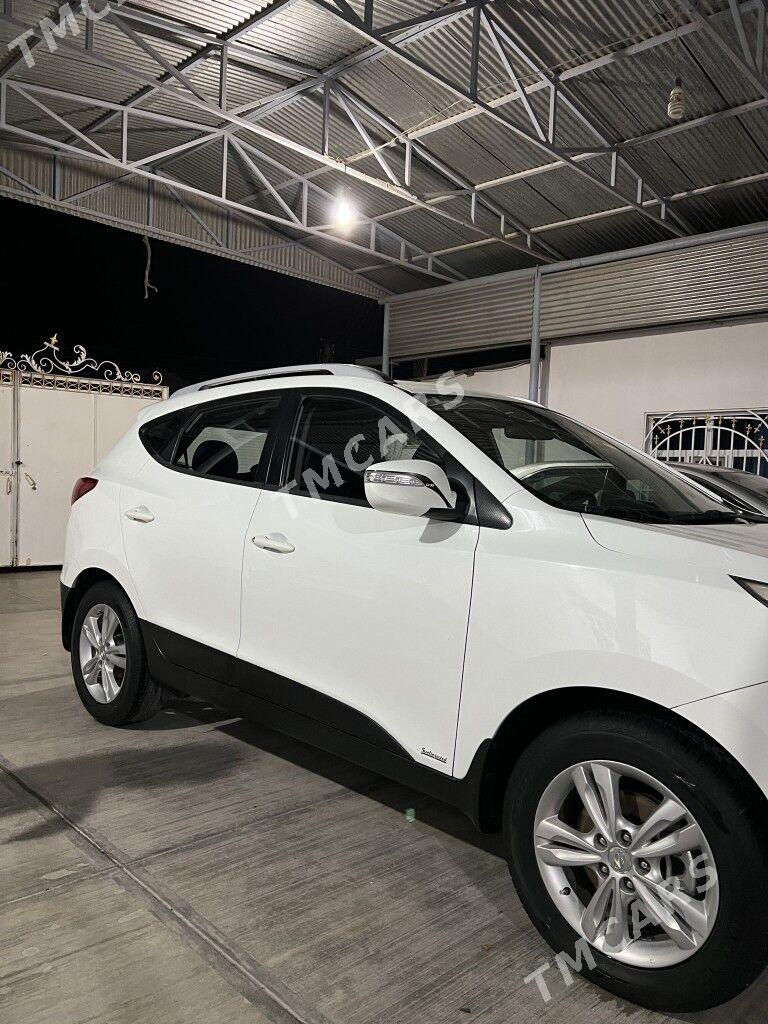 Hyundai Tucson 2011 - 172 000 TMT - Гёкдепе - img 9