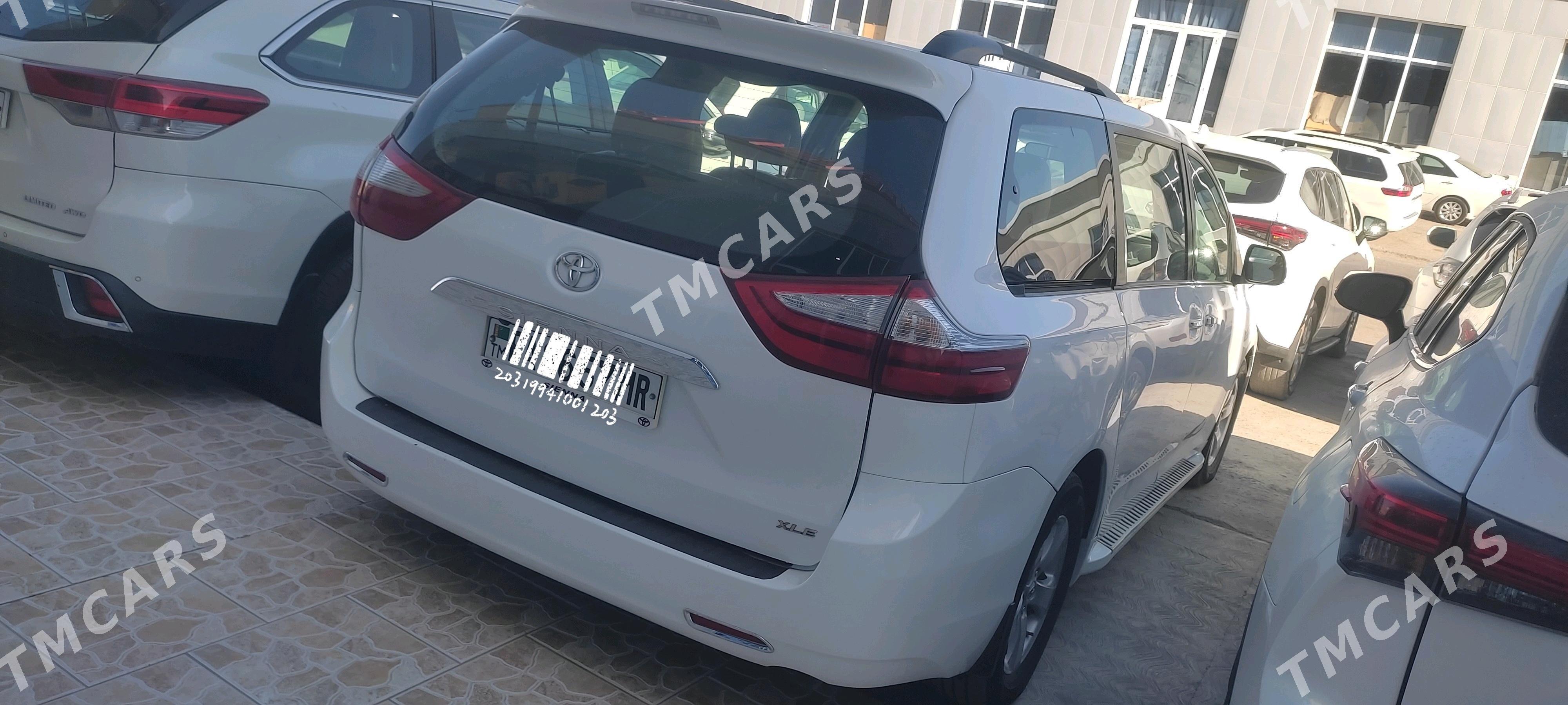 Toyota Sienna 2016 - 320 000 TMT - Mary - img 3