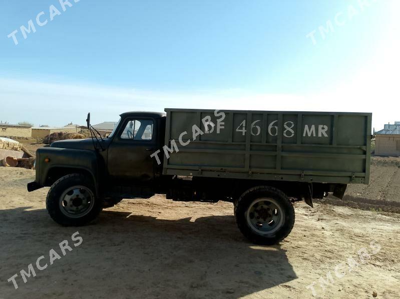 Gaz 52 1981 - 30 000 TMT - Garagum etraby - img 2