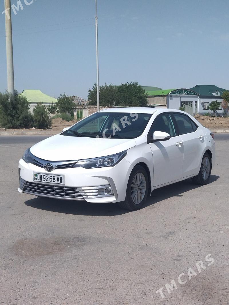 Toyota Corolla 2018 - 210 000 TMT - Ашхабад - img 4