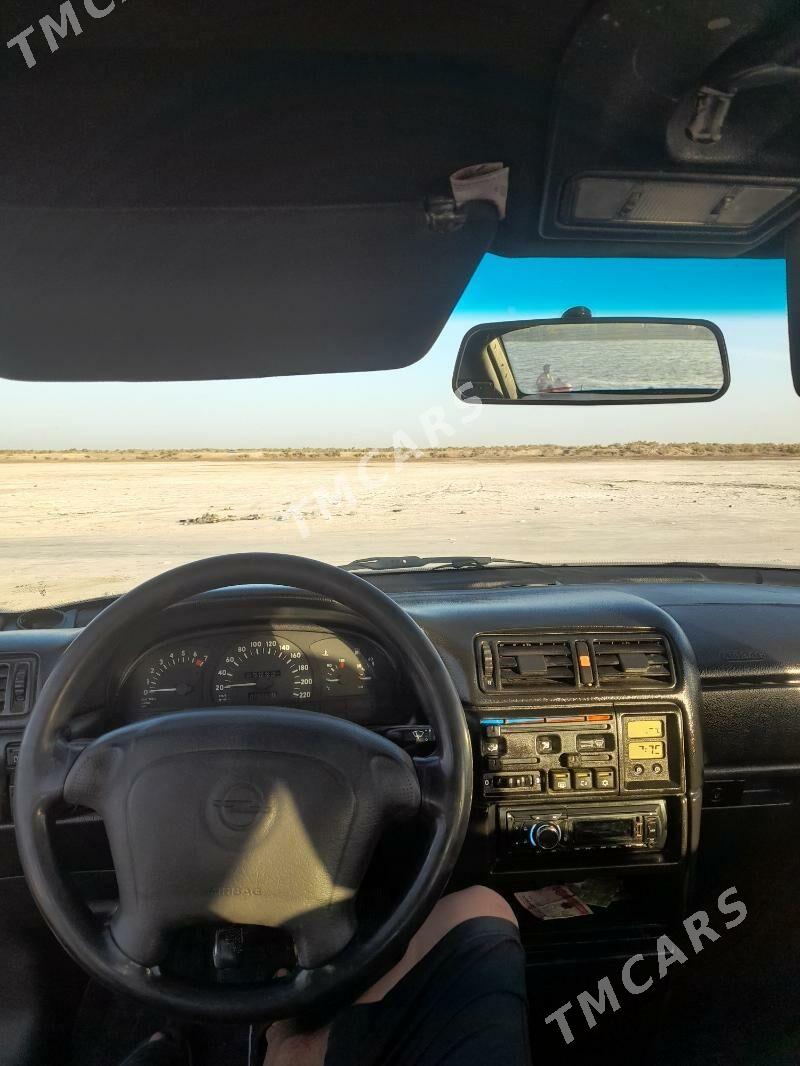 Opel Vectra 1994 - 32 000 TMT - Daşoguz - img 3