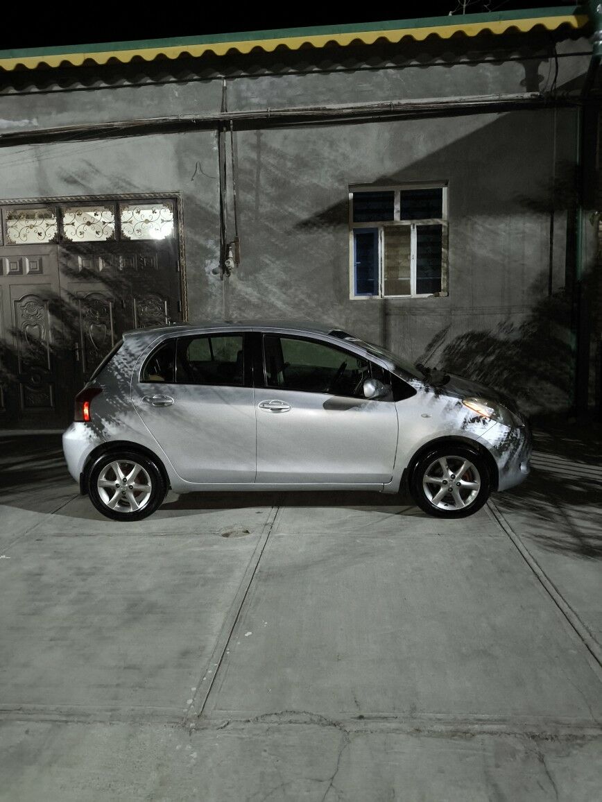 Toyota Yaris 2006 - 100 000 TMT - Дашогуз - img 7