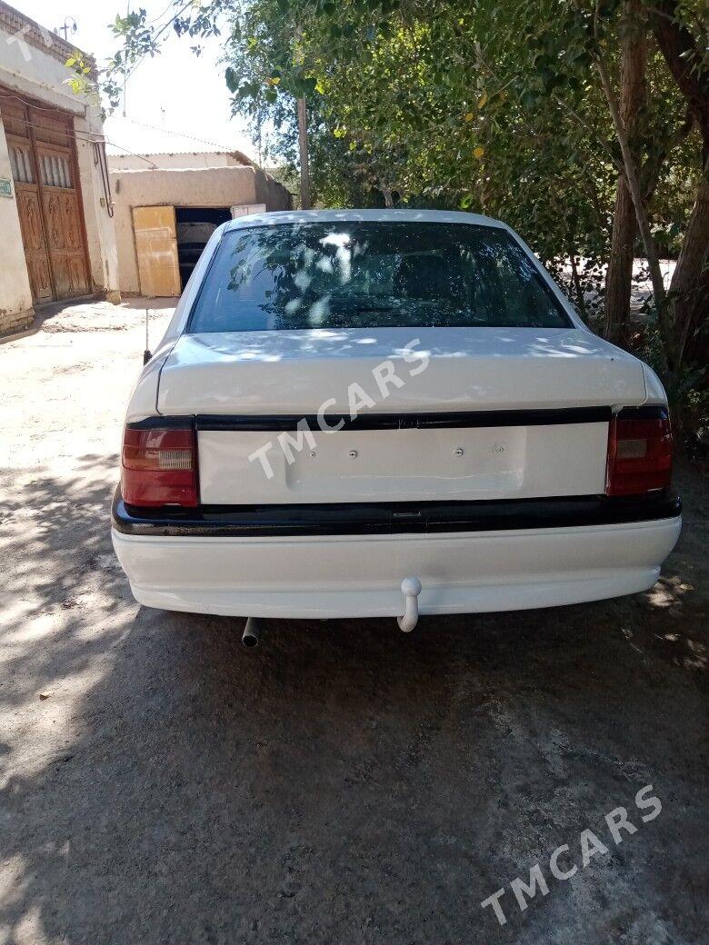 Opel Vectra 1993 - 23 000 TMT - Gurbansoltan Eje - img 5