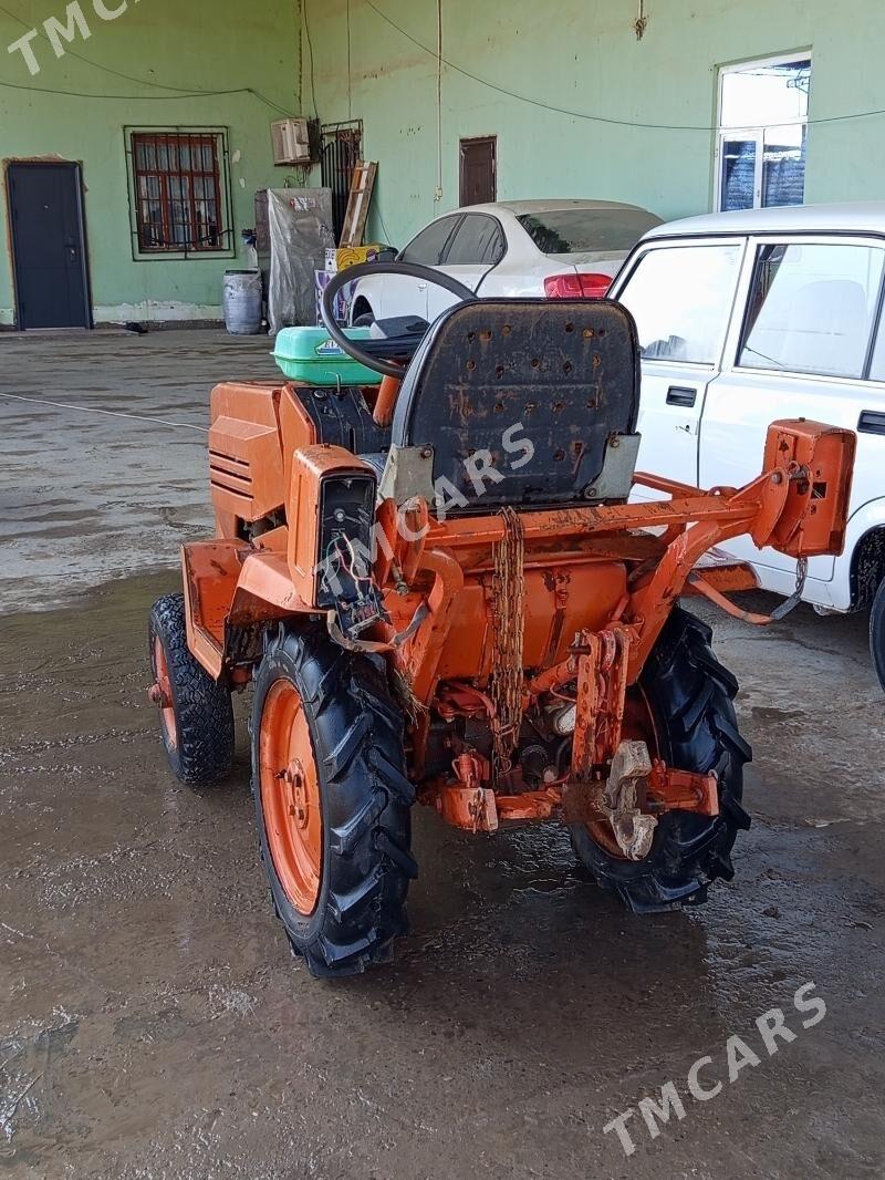 Belarus 320 1999 - 24 000 TMT - Туркменабат - img 6