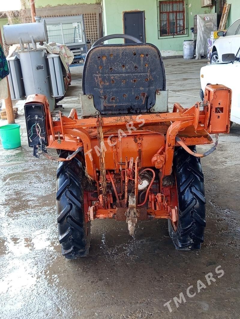 Belarus 320 1999 - 24 000 TMT - Туркменабат - img 8