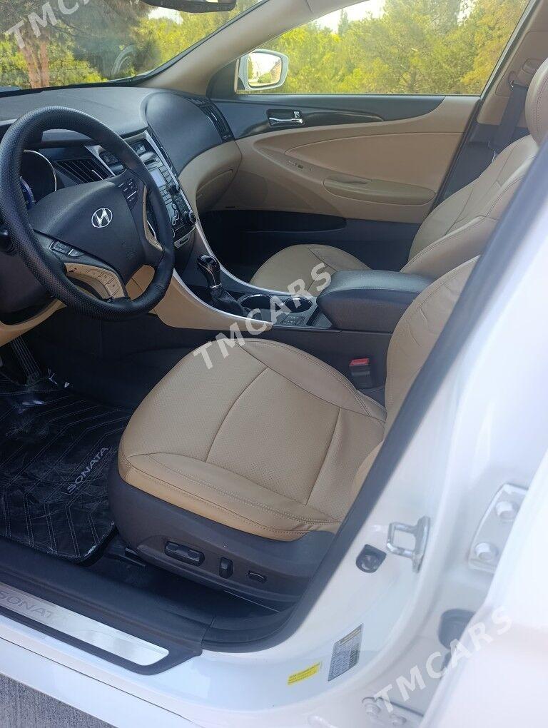 Hyundai Sonata 2011 - 167 000 TMT - Ашхабад - img 8