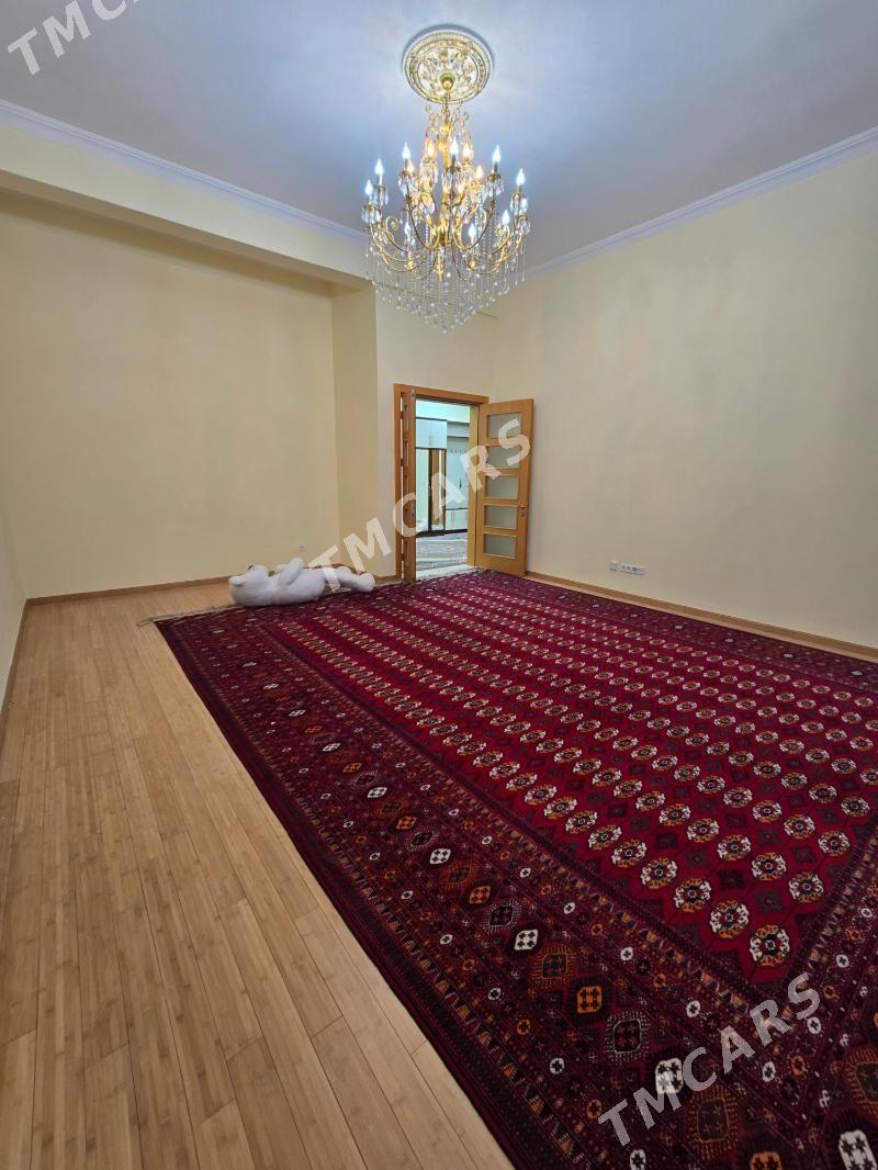 Элитка Айтакова 4ком 200м2 - Aşgabat - img 2