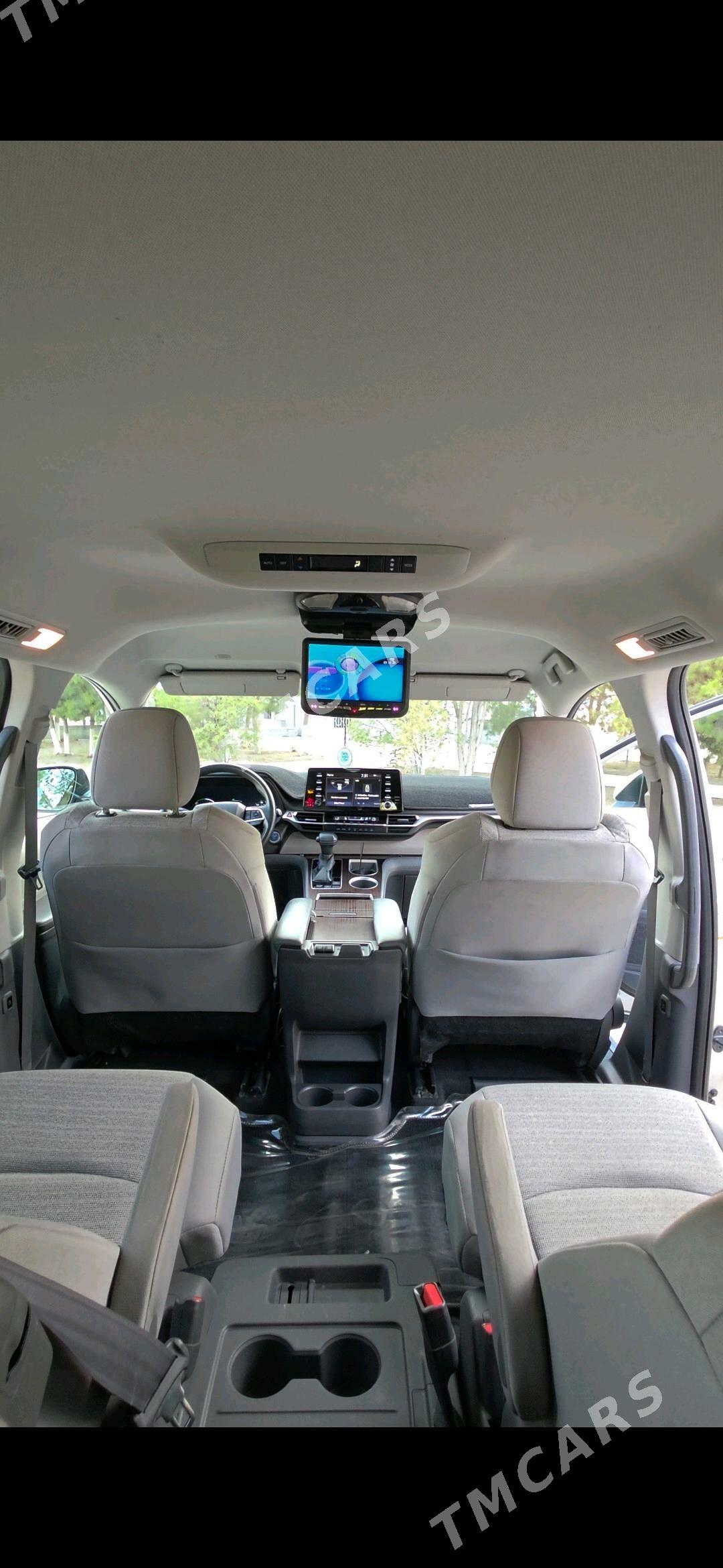 Toyota Sienna 2021 - 480 000 TMT - Balkanabat - img 5