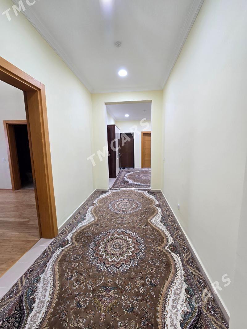 Элитка Айтакова 4ком 200м2 - Aşgabat - img 6
