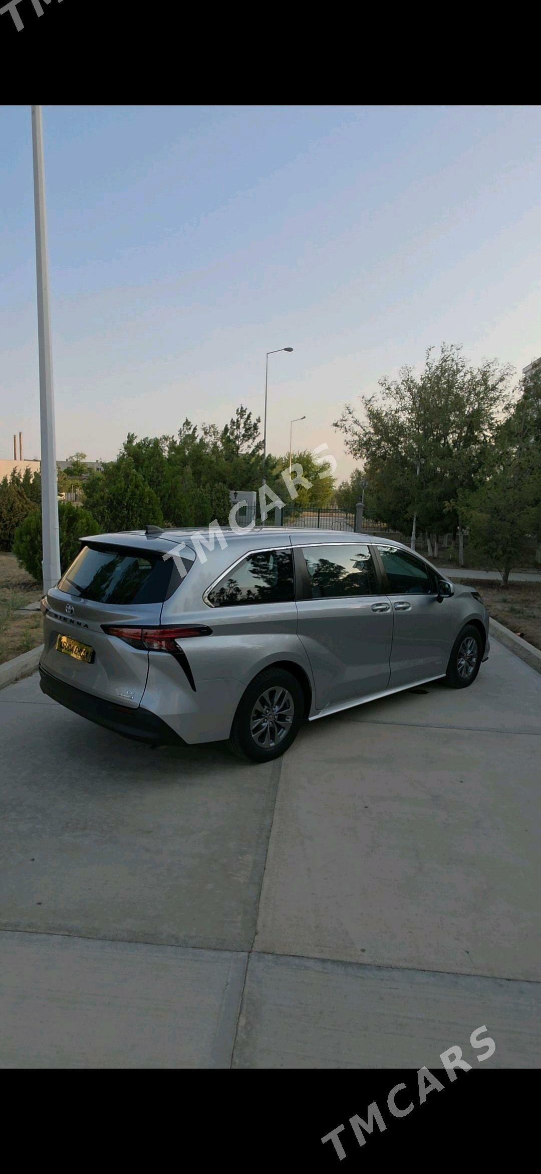 Toyota Sienna 2021 - 480 000 TMT - Balkanabat - img 3