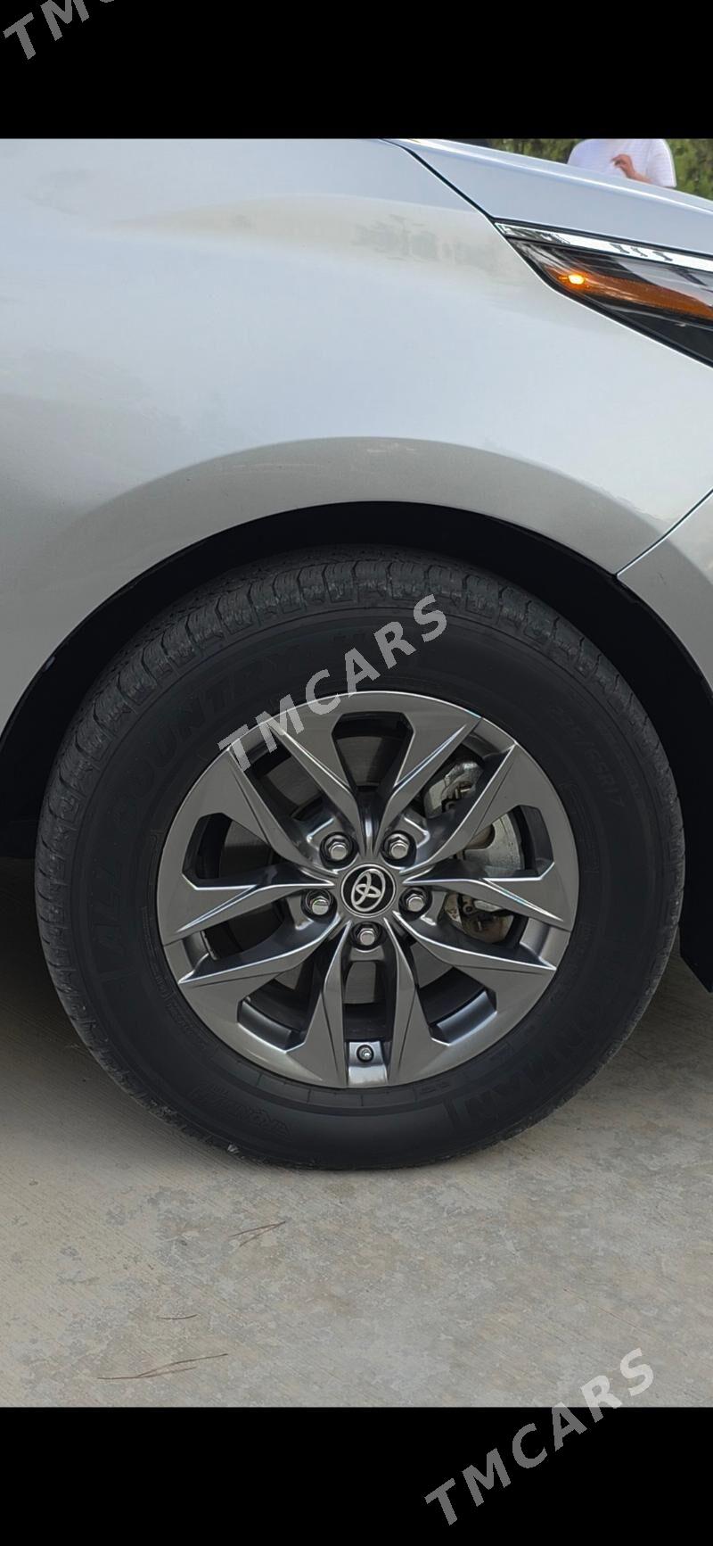 Toyota Sienna 2021 - 480 000 TMT - Balkanabat - img 7