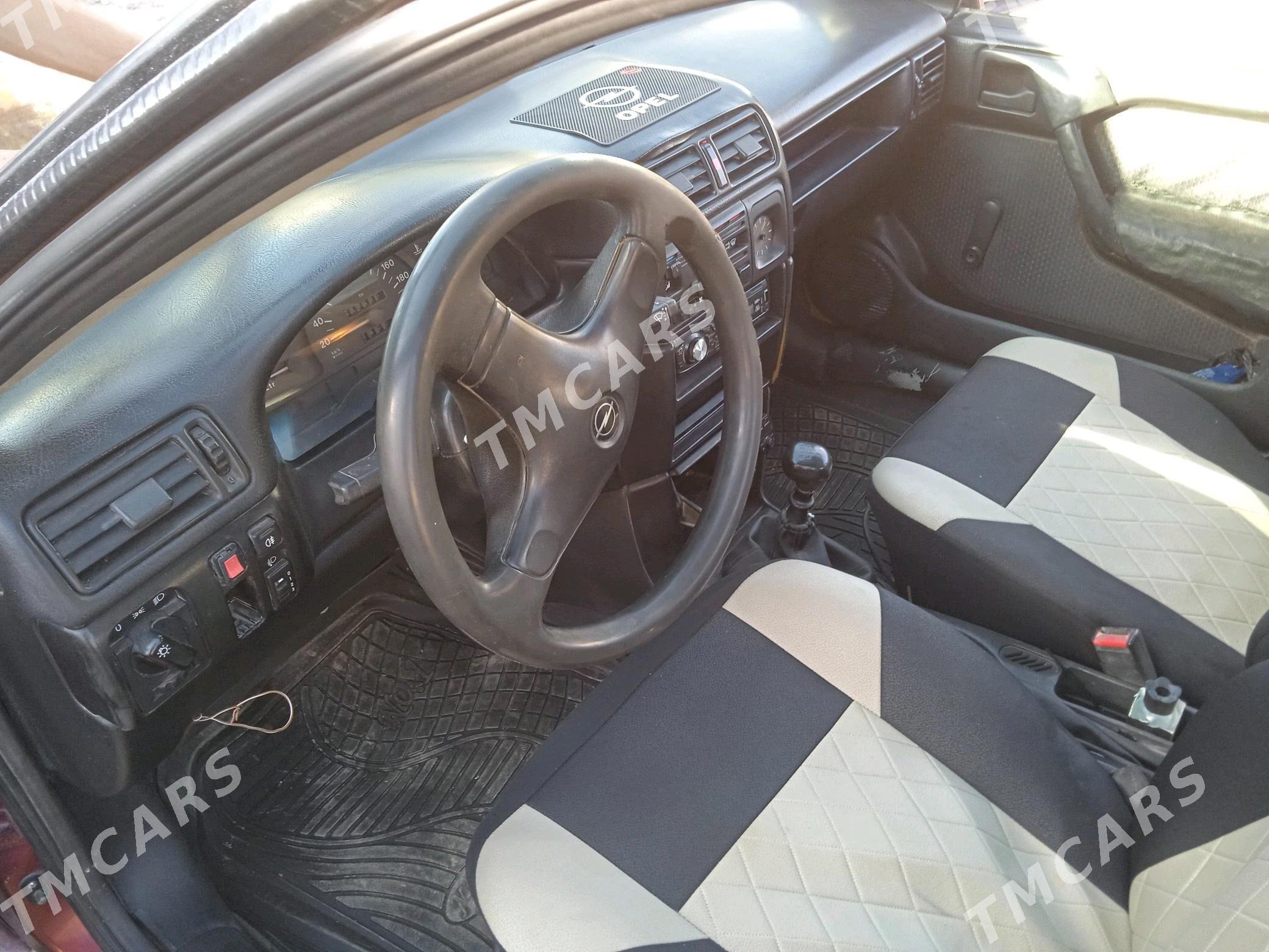 Opel Vectra 1993 - 33 000 TMT - Байрамали - img 7