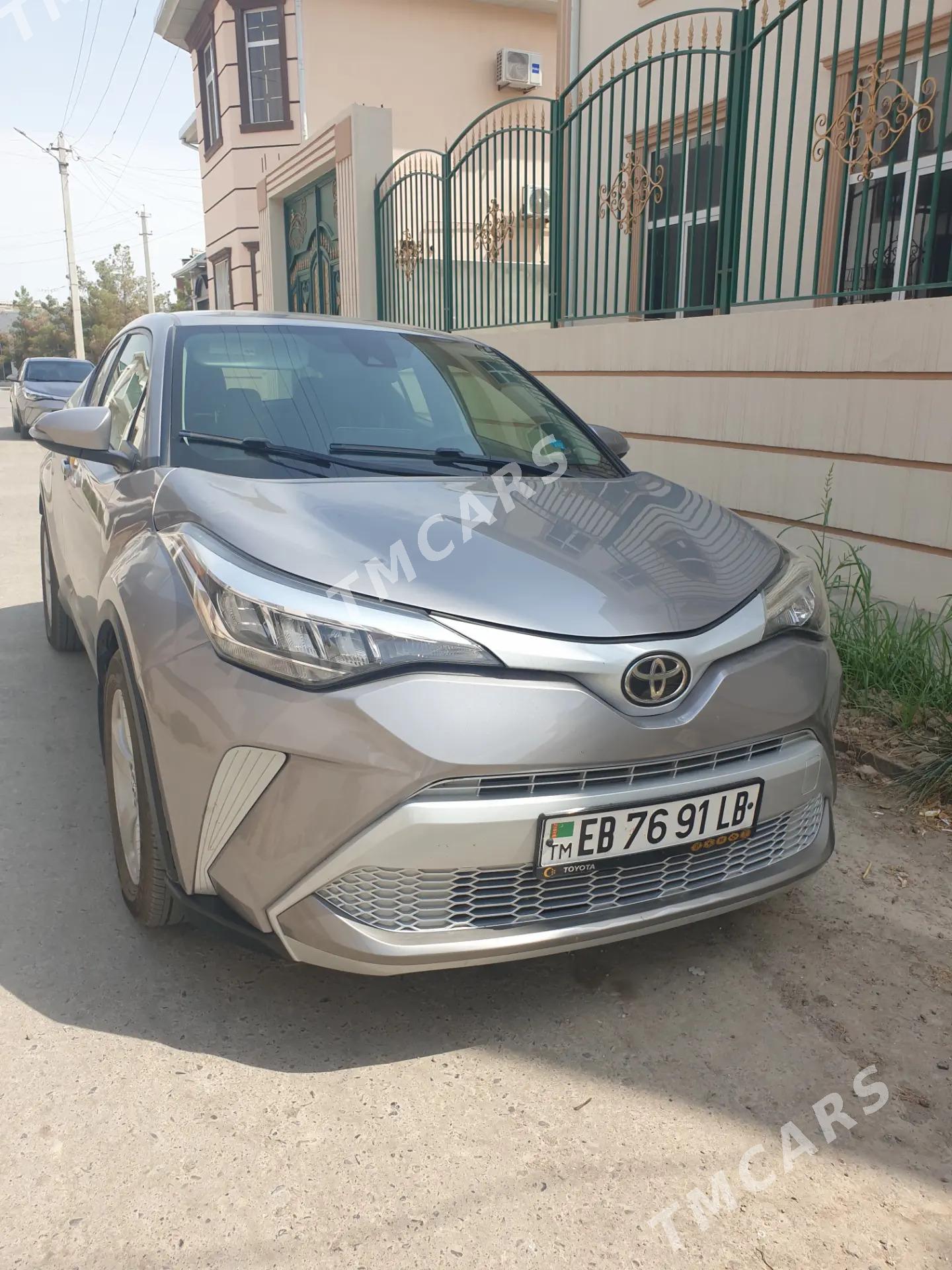 Toyota C-HR 2020 - 300 000 TMT - Türkmenabat - img 3