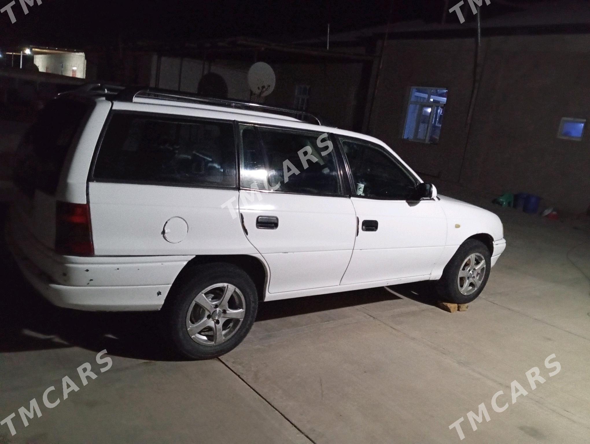 Opel Astra 1995 - 36 000 TMT - Görogly (Tagta) - img 3