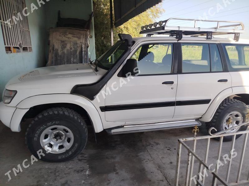 Nissan Patrol 2000 - 140 000 TMT - Мары - img 5