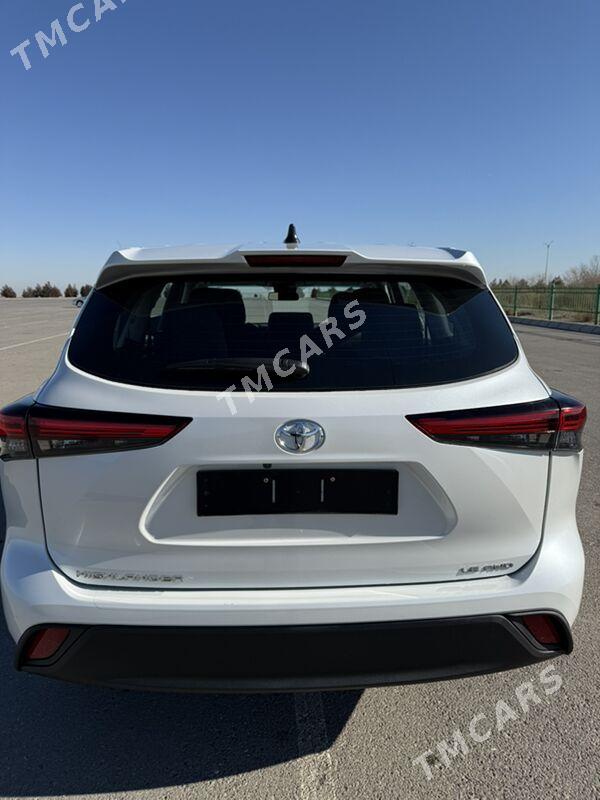 Toyota Highlander 2022 - 497 000 TMT - Ашхабад - img 2