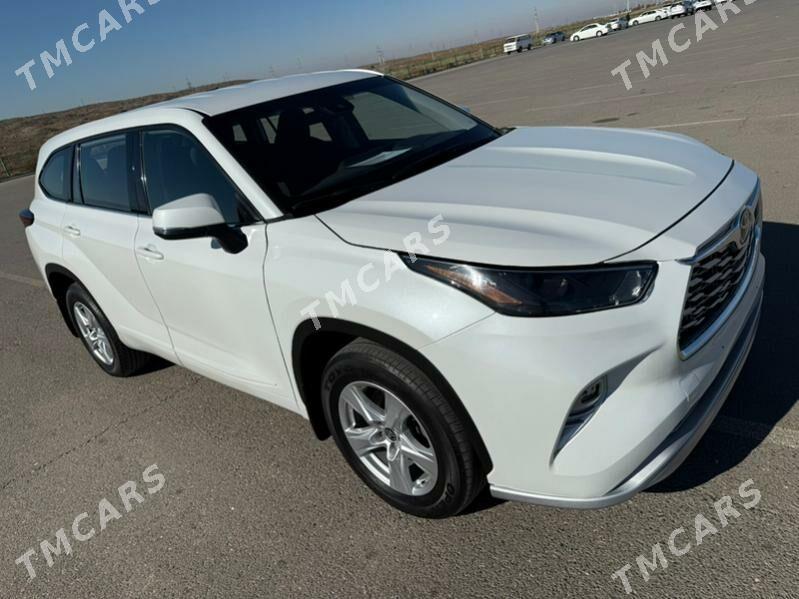 Toyota Highlander 2022 - 497 000 TMT - Ашхабад - img 4