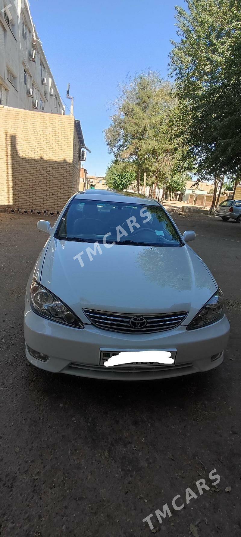 Toyota Camry 2005 - 193 000 TMT - Мары - img 8