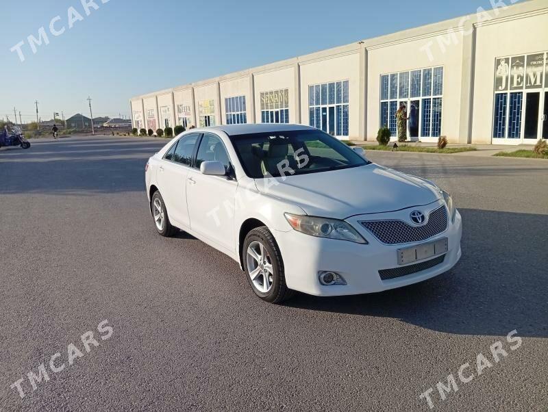 Toyota Camry 2010 - 130 000 TMT - Теджен - img 6