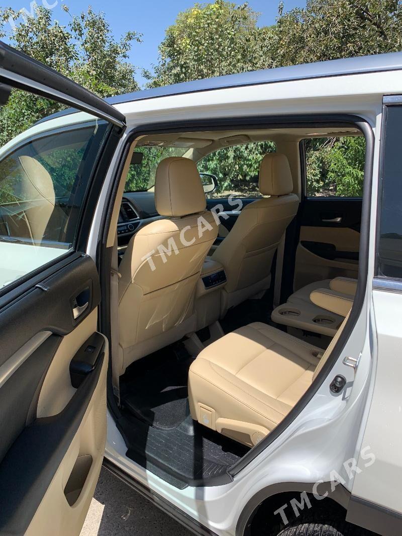 Toyota Highlander 2018 - 485 000 TMT - Ашхабад - img 8