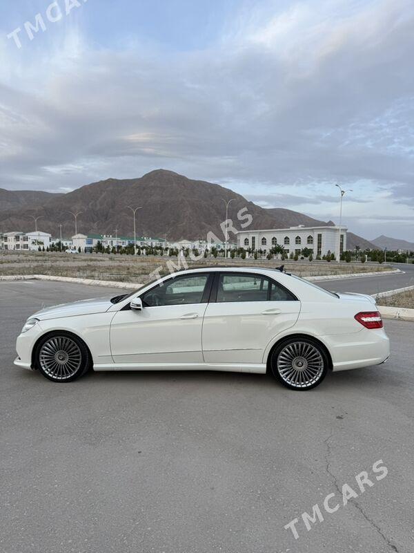 Mercedes-Benz E350 2011 - 300 000 TMT - Balkanabat - img 10