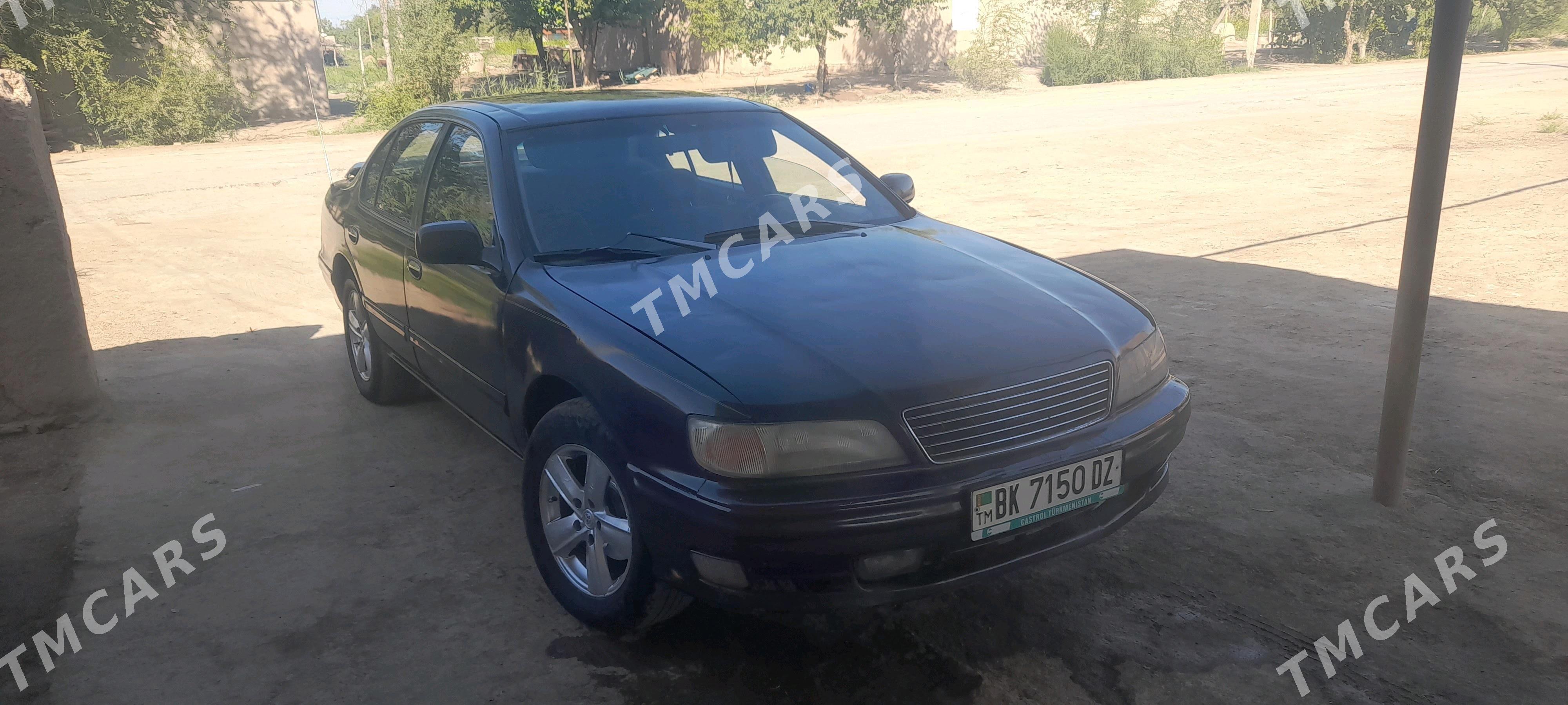 Nissan Maxima 1995 - 33 000 TMT - Гурбансолтан Едже - img 2
