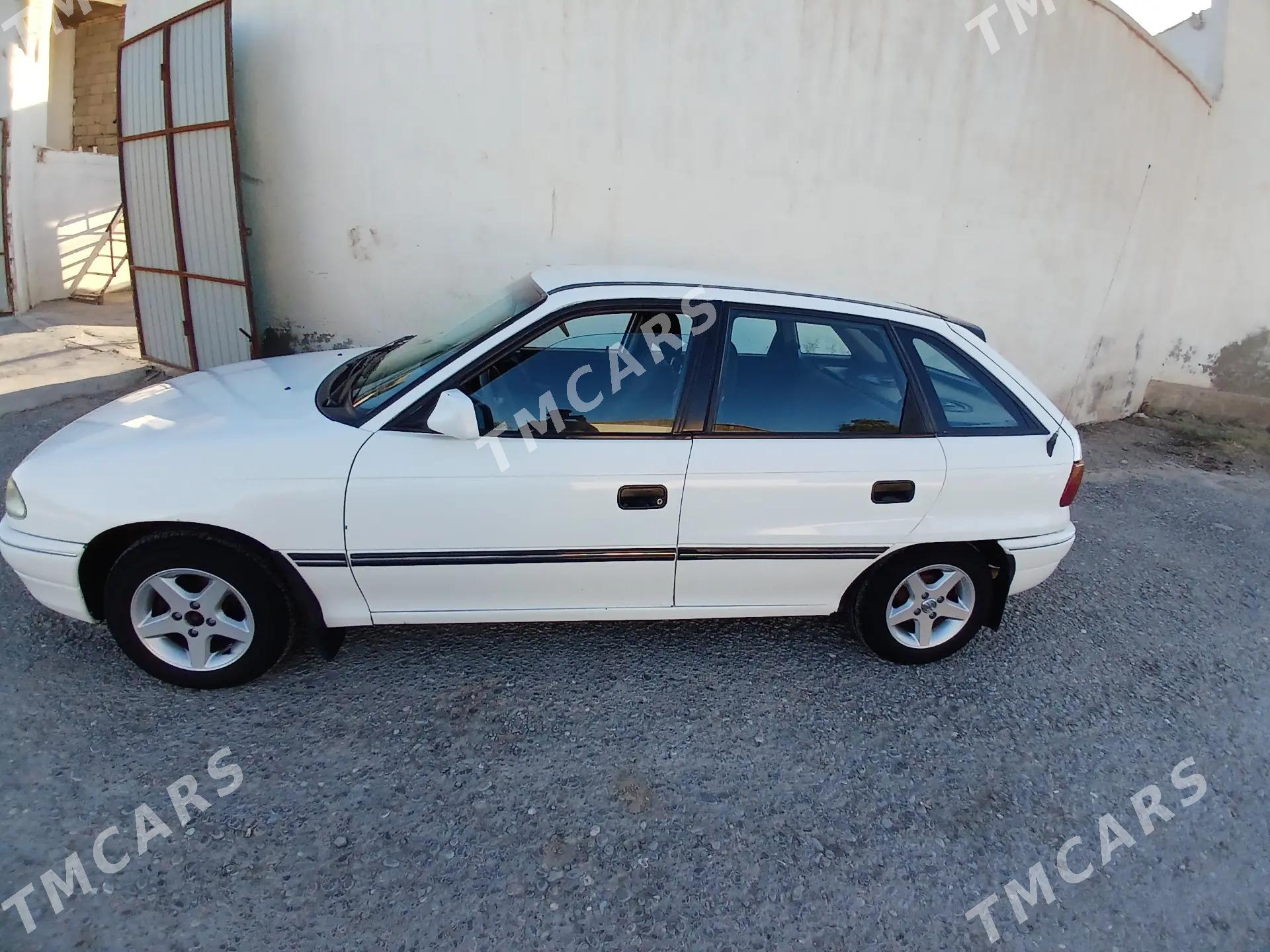 Opel Astra 1994 - 40 000 TMT - Änew - img 4