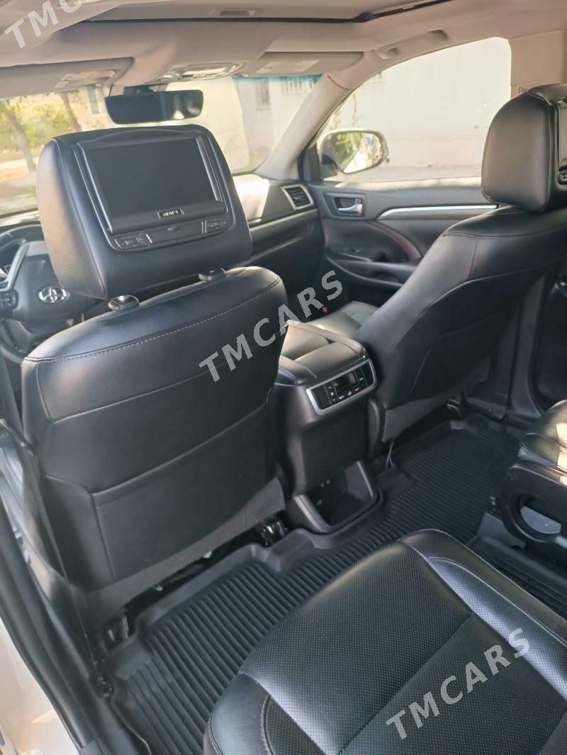 Toyota Highlander 2019 - 415 000 TMT - Ашхабад - img 8