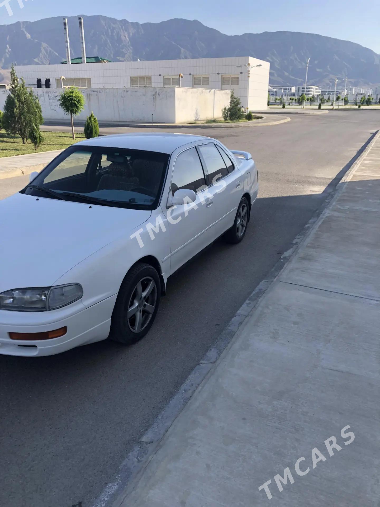 Toyota Camry 1993 - 76 000 TMT - Аркадаг - img 3