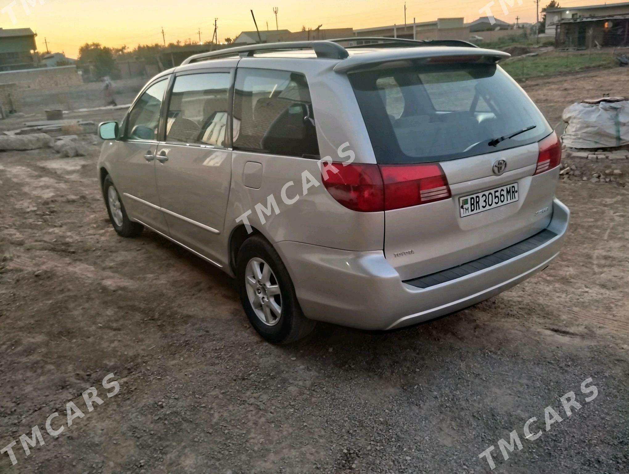 Toyota Sienna 2005 - 170 000 TMT - Murgap - img 4