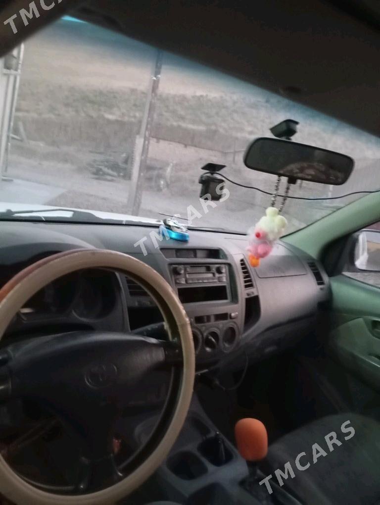 Toyota Hilux 2008 - 220 000 TMT - Тагтабазар - img 8