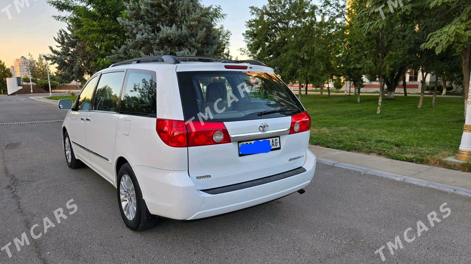 Toyota Sienna 2009 - 275 000 TMT - Aşgabat - img 6