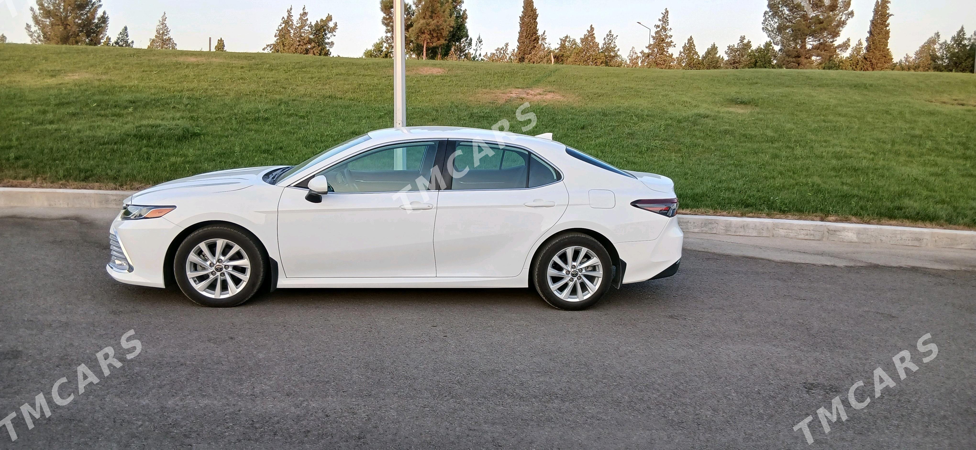 Toyota Camry 2022 - 360 000 TMT - Aşgabat - img 5