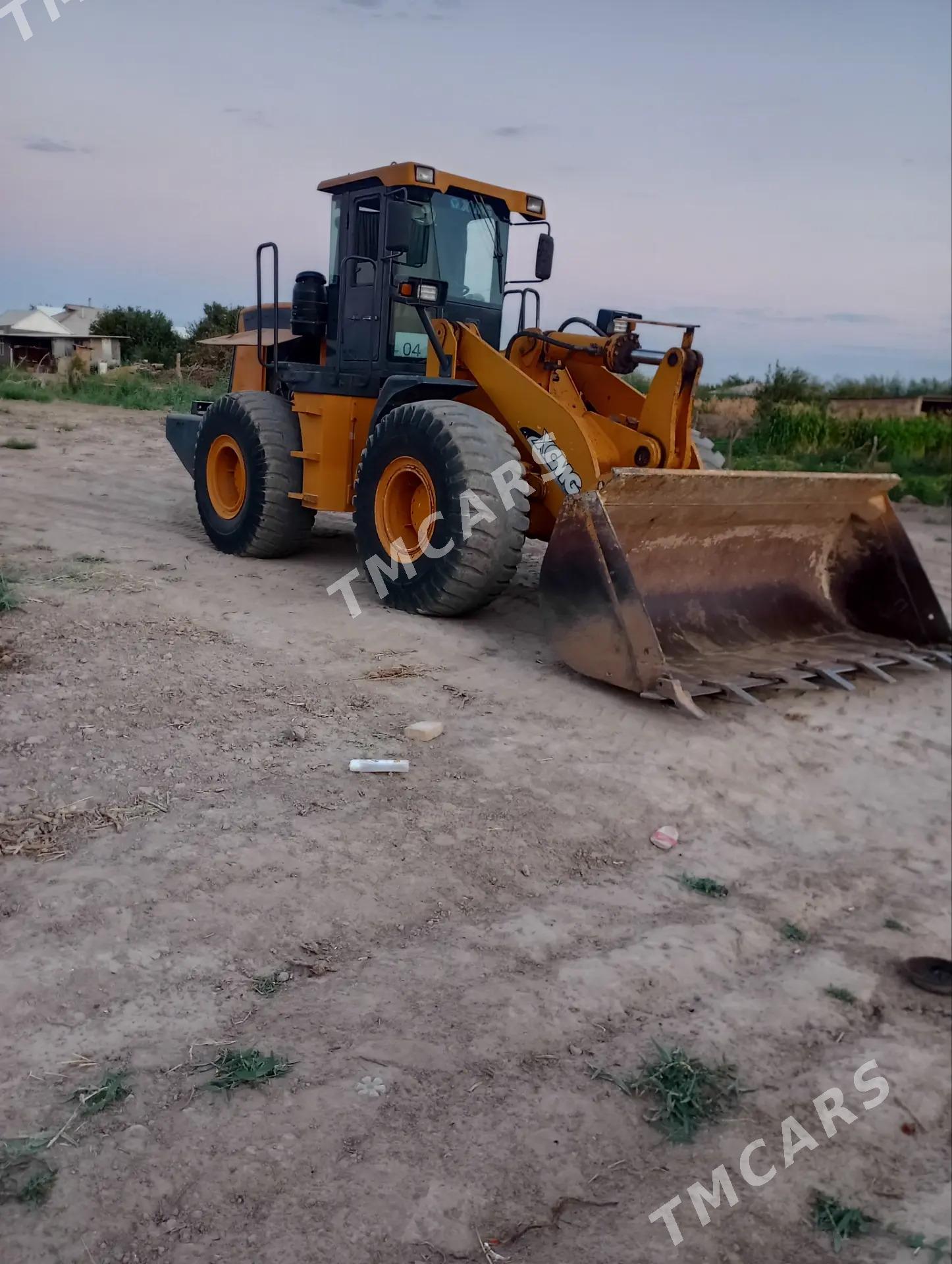 XCMG LW500F 2012 - 500 000 TMT - Мары - img 4