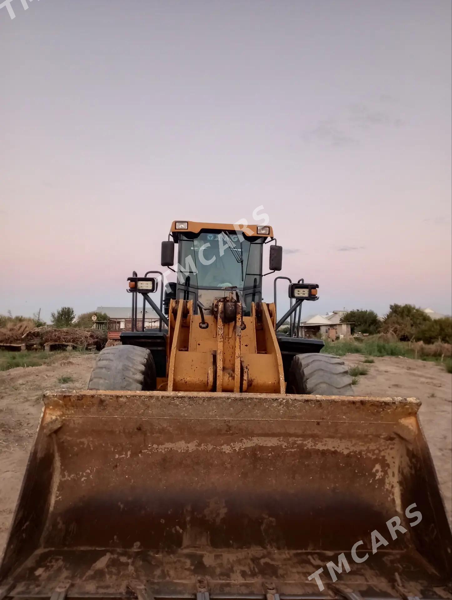 XCMG LW500F 2012 - 500 000 TMT - Мары - img 5