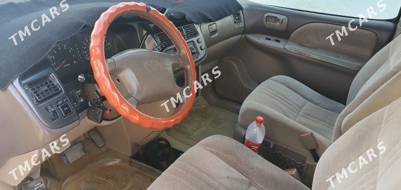 Toyota Sienna 2000 - 140 000 TMT - Койтендаг - img 5