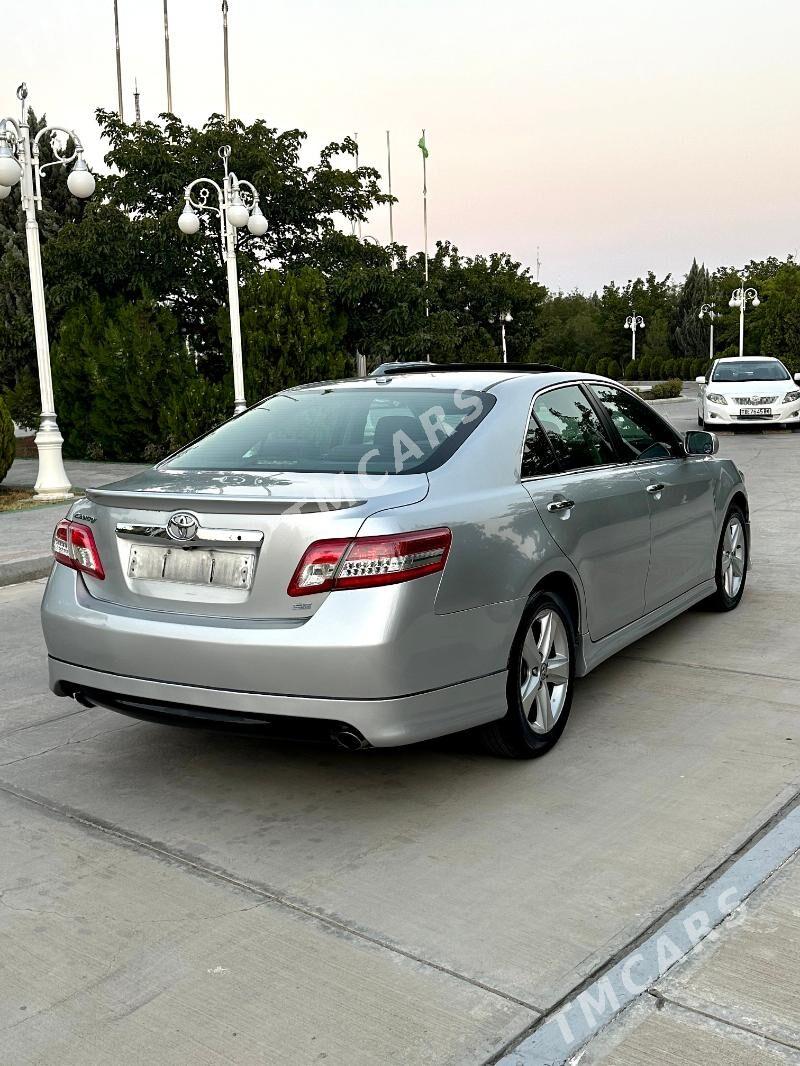 Toyota Camry 2010 - 205 000 TMT - Балканабат - img 2