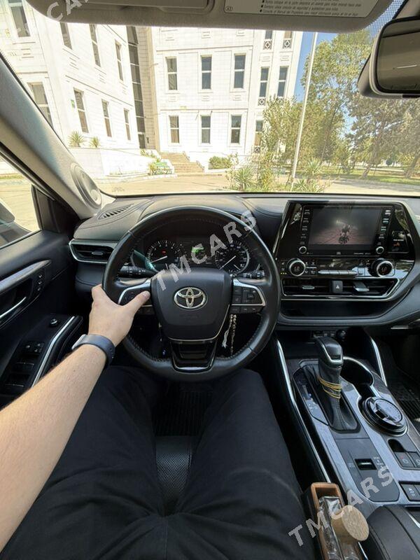 Toyota Highlander 2021 - 650 000 TMT - Ашхабад - img 3
