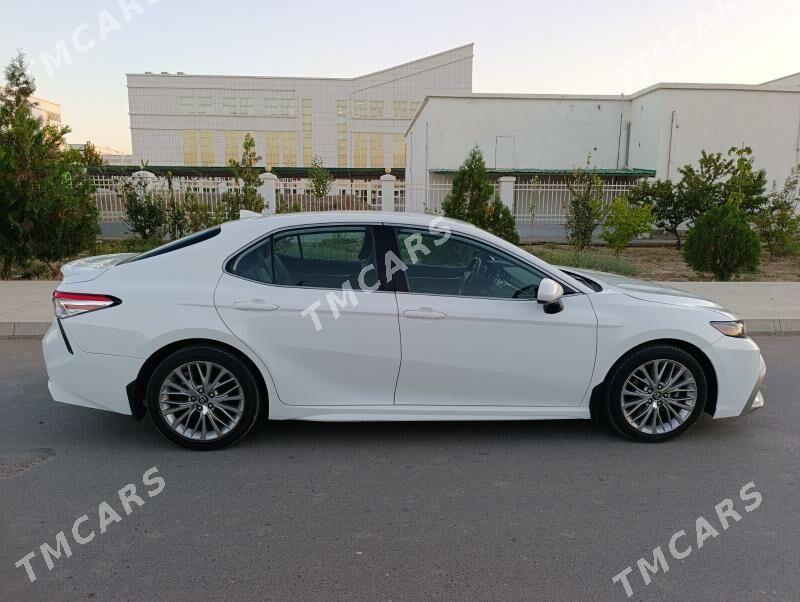 Toyota Camry 2020 - 350 000 TMT - Арзув - img 4