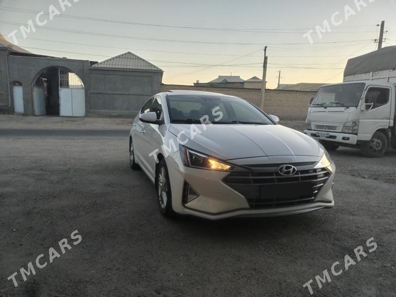 Hyundai Elantra 2020 - 240 000 TMT - Мары - img 10