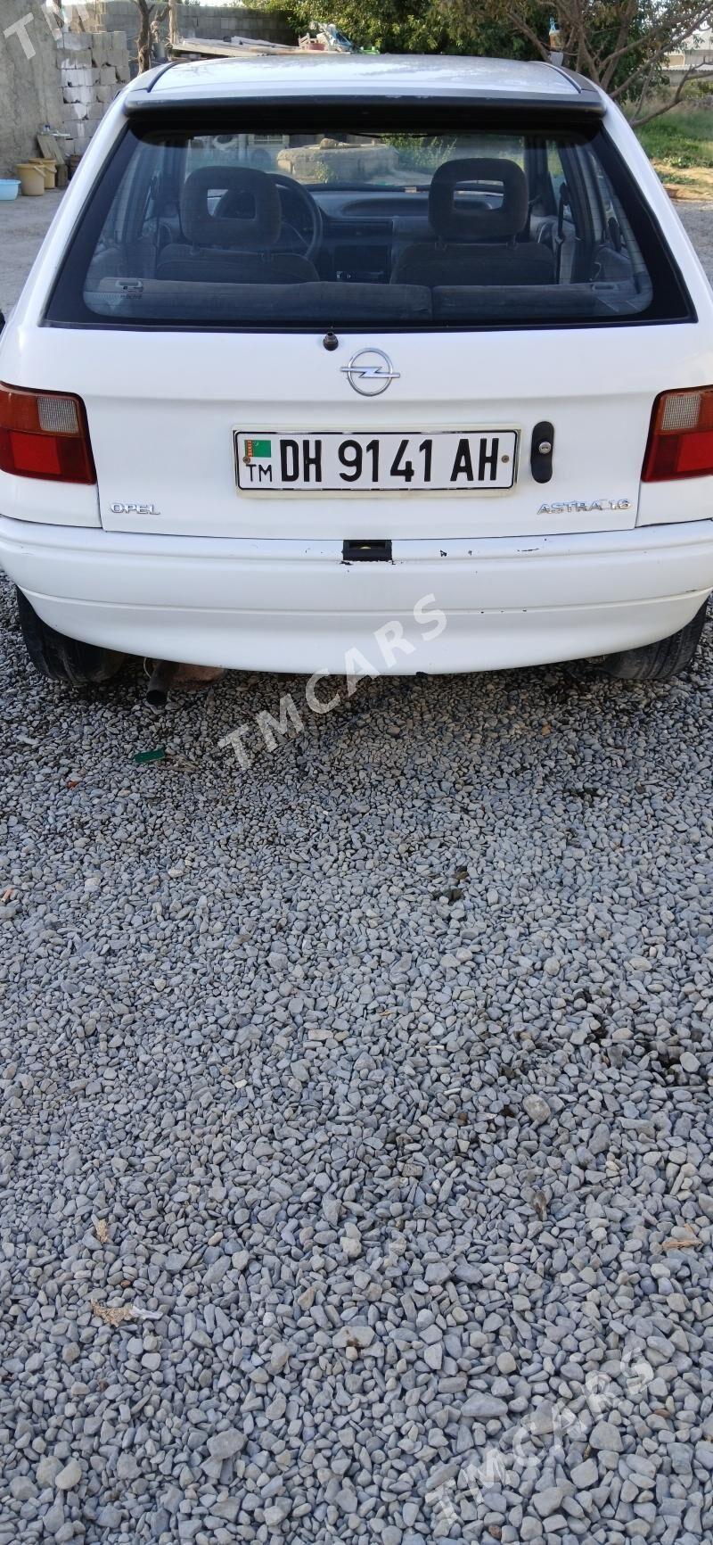 Opel Astra 1992 - 25 000 TMT - Bäherden - img 5