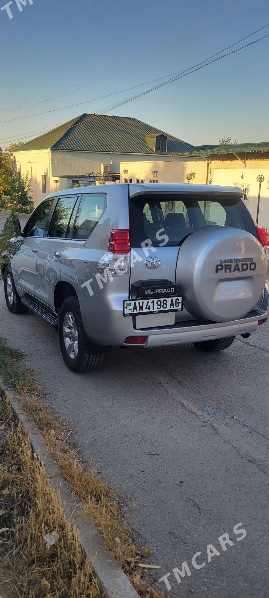Toyota Land Cruiser Prado 2010 - 455 000 TMT - Ашхабад - img 4