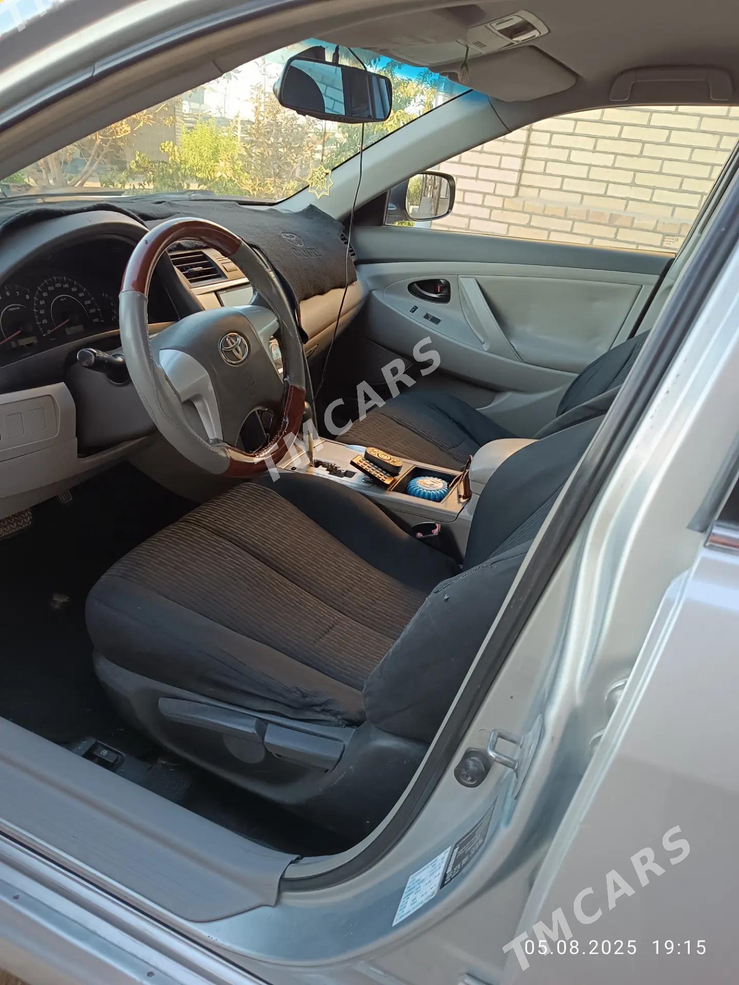 Toyota Camry 2011 - 140 000 TMT - Мары - img 6