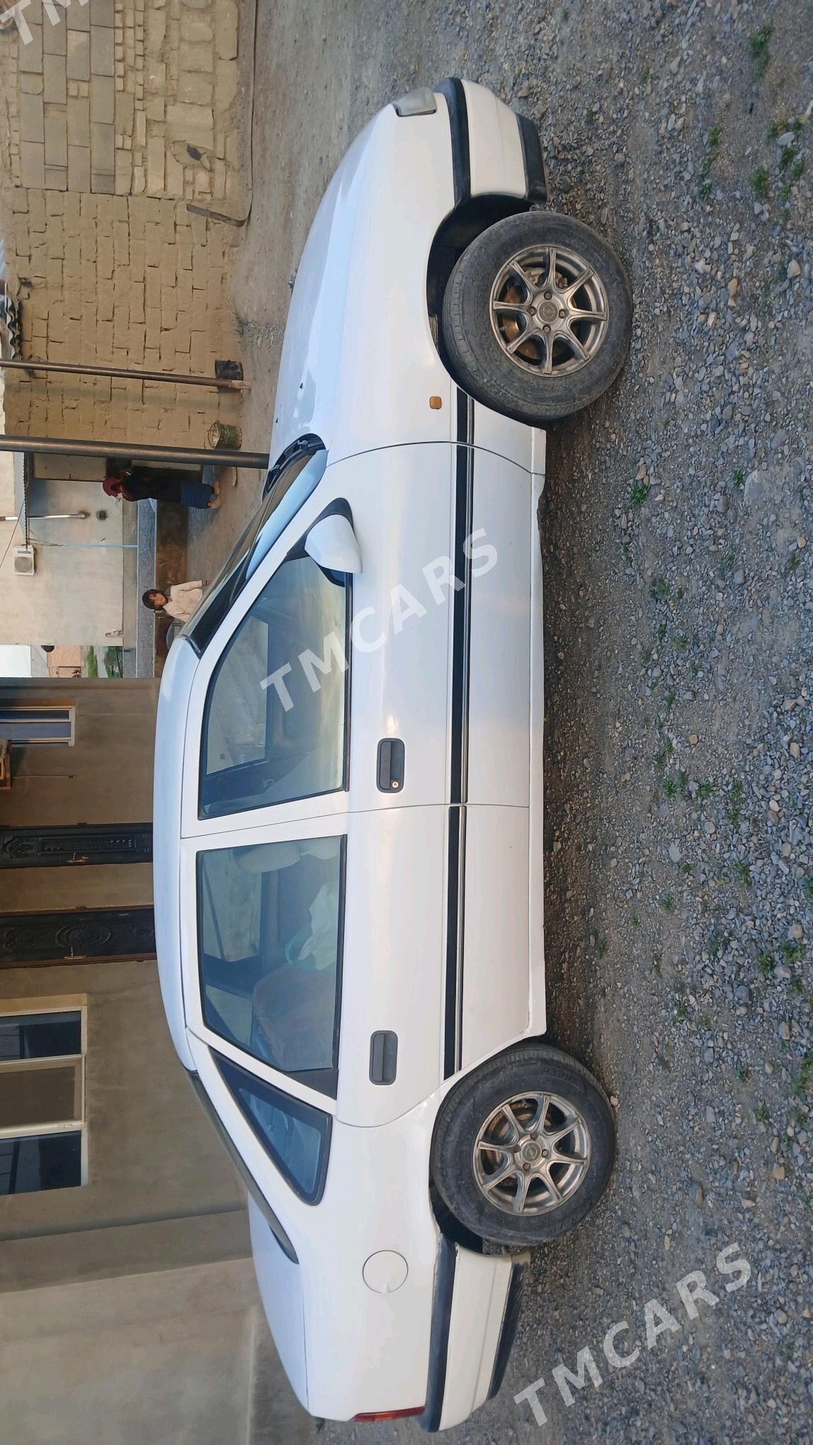 Opel Vectra 1992 - 35 000 TMT - Бахарден - img 3