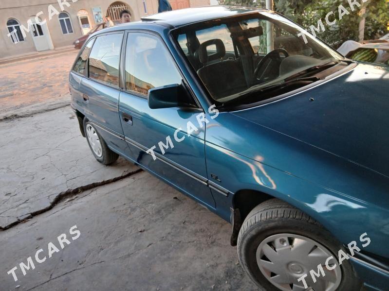 Opel Astra 1992 - 40 000 TMT - Köneürgenç - img 3
