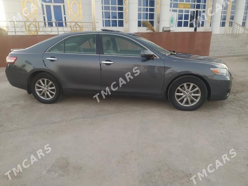 Toyota Camry 2009 - 210 000 TMT - Гурбансолтан Едже - img 6