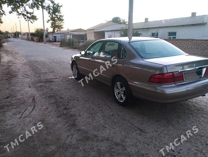 Toyota Avalon 1999 - 120 000 TMT - Garabekewül - img 6