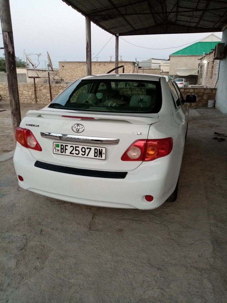 Toyota Corolla 2010 - 138 000 TMT - Туркменбаши - img 4